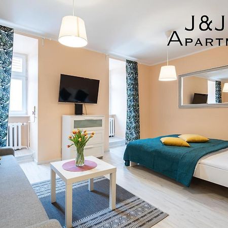 J&J Apartments - Szczytna 1, Apartament 10 ทอรูน ภายนอก รูปภาพ